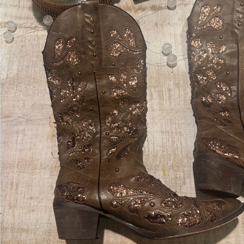 Brown Embellished Cowboy Boots
